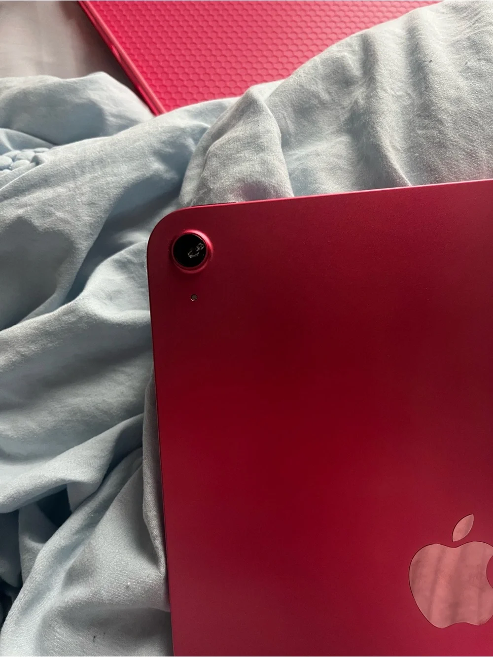 Pink iPad A16 2025 128gb WiFi